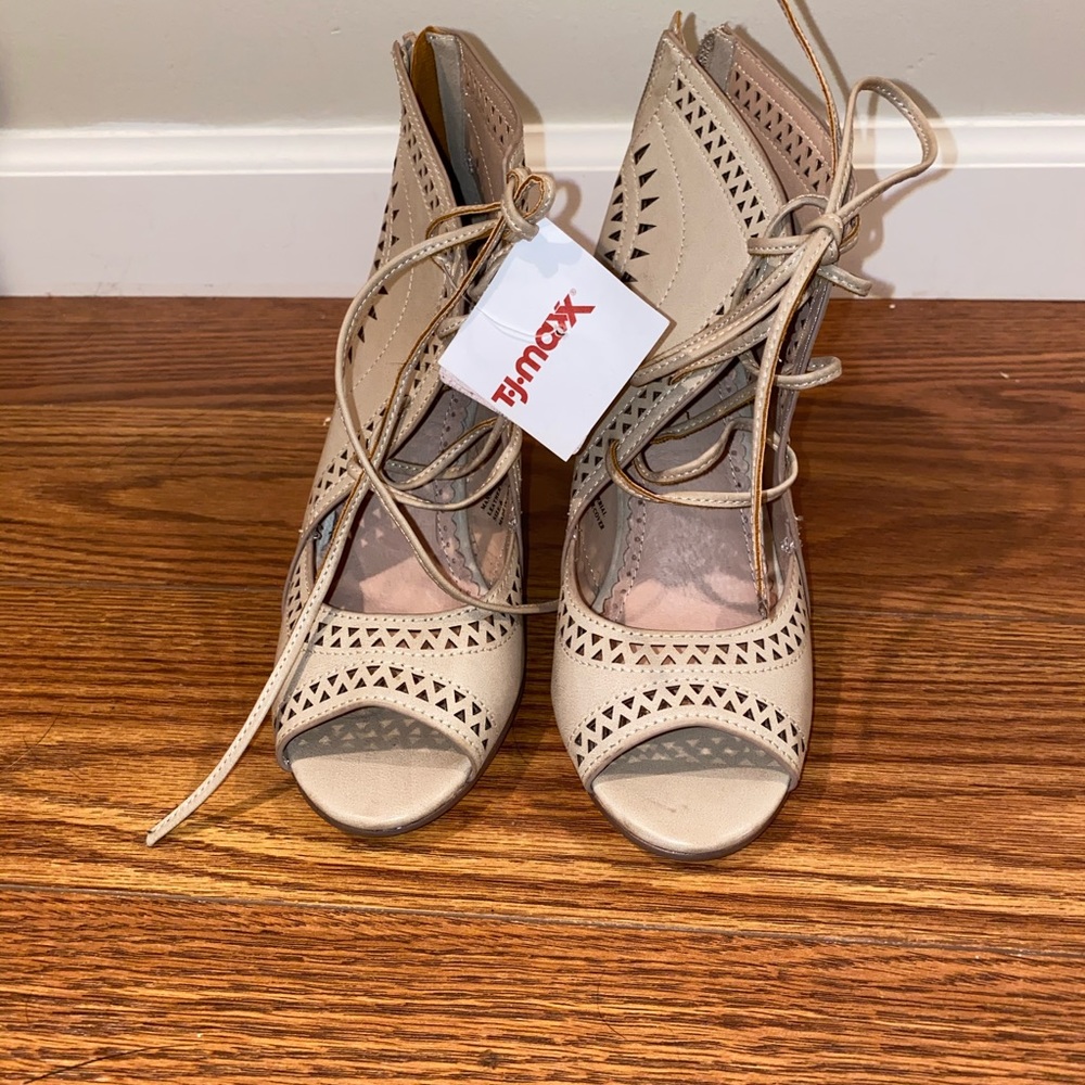 Open toe wedges